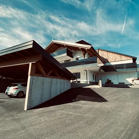 In Saalfelden Near Slopes, Cleaning Included Apartment *