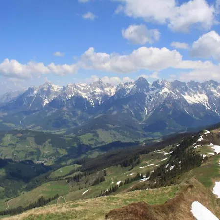 Apartment In Saalfelden Near Slopes, Cleaning Included