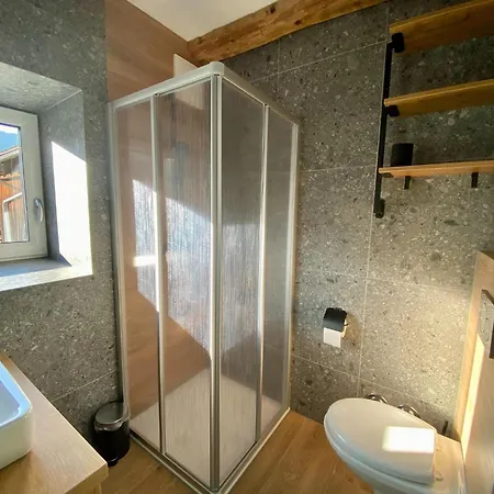 Apartmentl In Saalfelden Near Area, Cleaning Included 公寓 *
